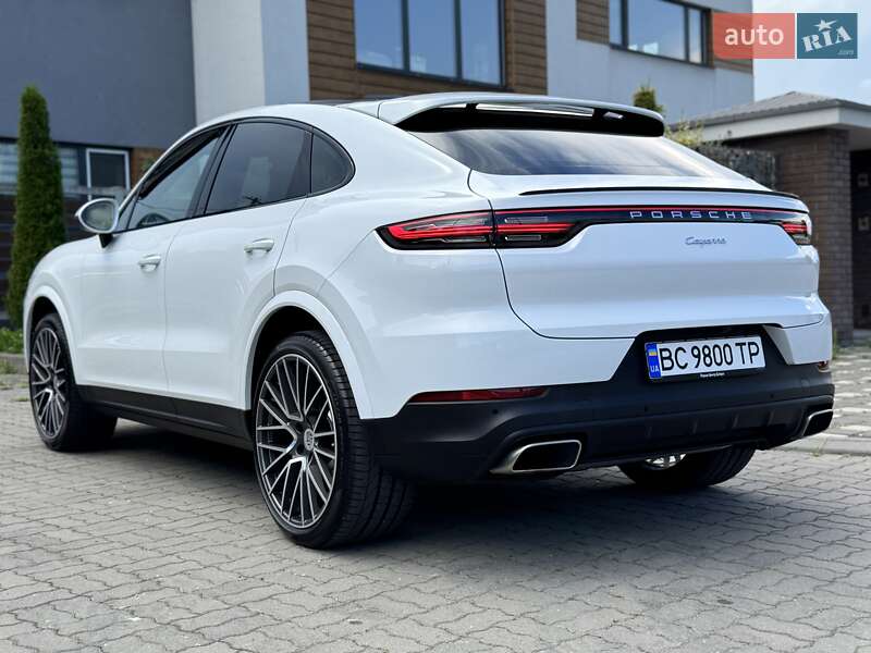 Позашляховик / Кросовер Porsche Cayenne 2019 в Стрию