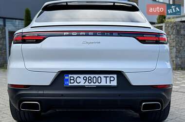 Внедорожник / Кроссовер Porsche Cayenne 2019 в 