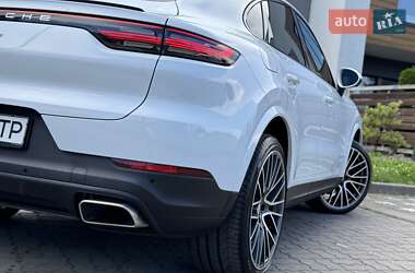 Внедорожник / Кроссовер Porsche Cayenne 2019 в 