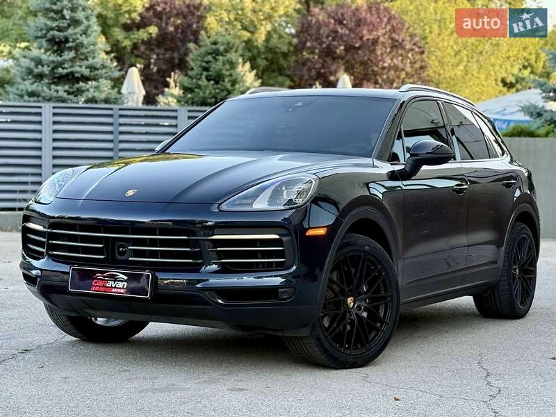 Внедорожник / Кроссовер Porsche Cayenne 2018 в Днепре