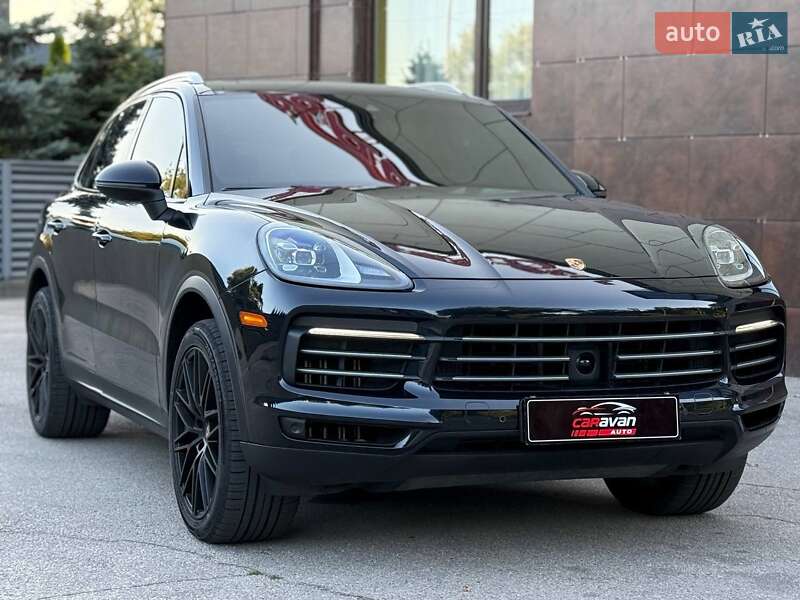 Внедорожник / Кроссовер Porsche Cayenne 2018 в Днепре