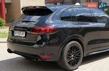 Внедорожник / Кроссовер Porsche Cayenne 2013 в 