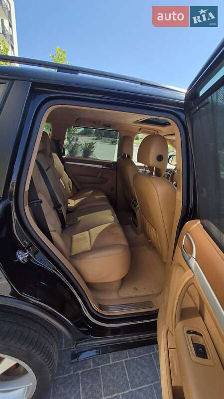 Позашляховик / Кросовер Porsche Cayenne 2008 в Пустомитах