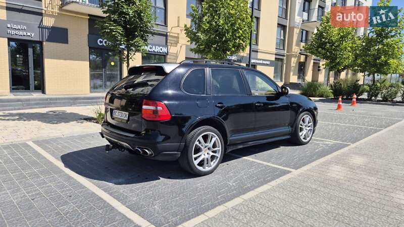 Позашляховик / Кросовер Porsche Cayenne 2008 в Пустомитах