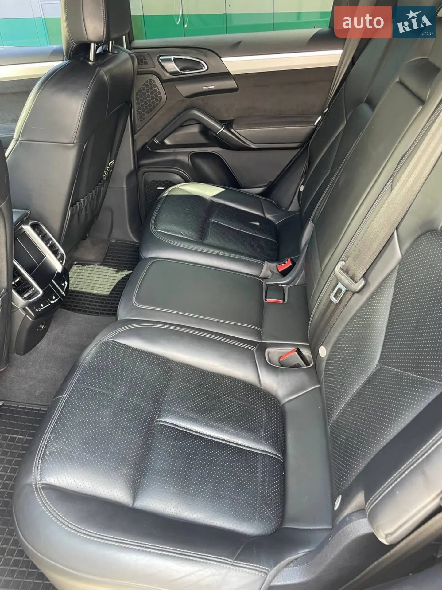 2012 Porsche Cayenne - мініатюра 6