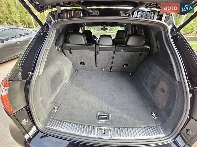 Внедорожник / Кроссовер Porsche Cayenne 2013 в Полтаве