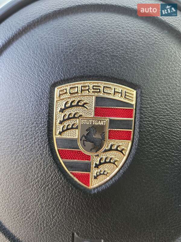 Внедорожник / Кроссовер Porsche Cayenne 2013 в Полтаве