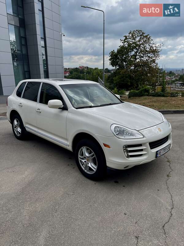 Внедорожник / Кроссовер Porsche Cayenne 2008 в 