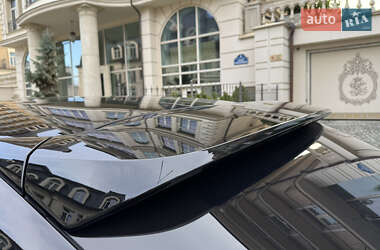 Внедорожник / Кроссовер Porsche Cayenne 2023 в 