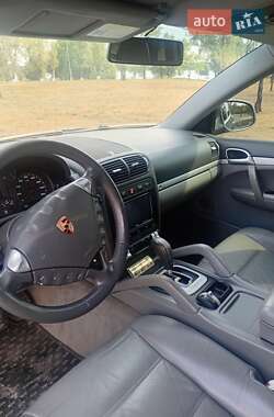 Внедорожник / Кроссовер Porsche Cayenne 2006 в 