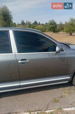 Внедорожник / Кроссовер Porsche Cayenne 2006 в 