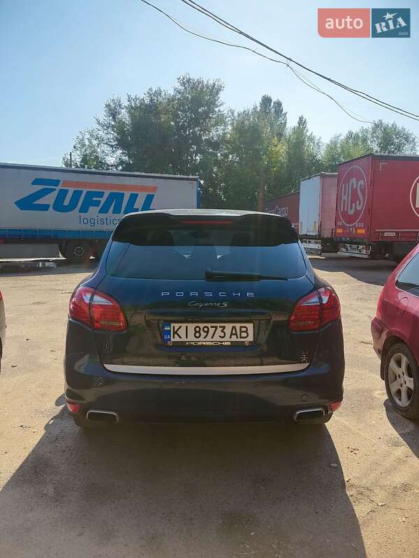 Внедорожник / Кроссовер Porsche Cayenne 2013 в Фастове