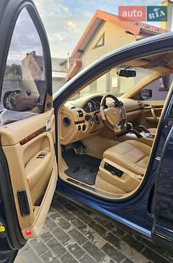 Внедорожник / Кроссовер Porsche Cayenne 2008 в 