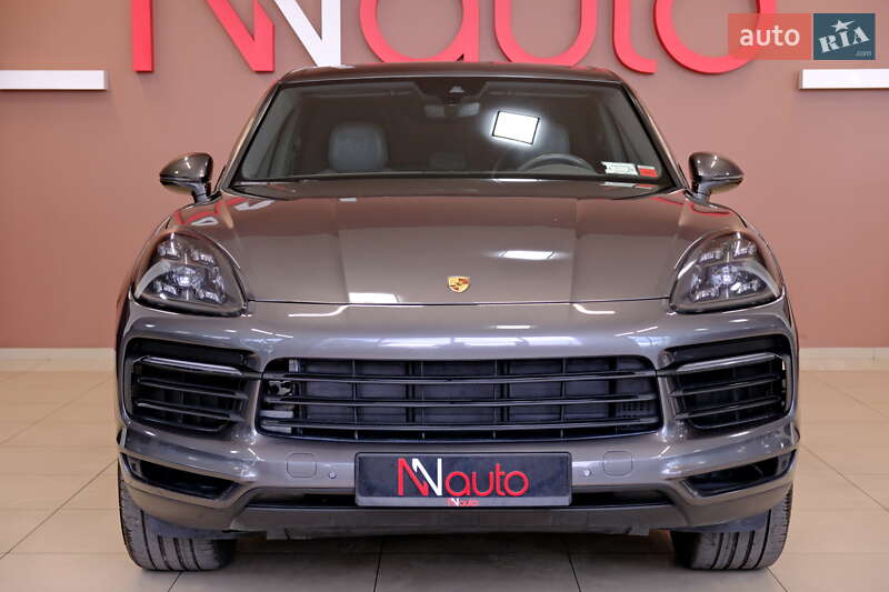 Внедорожник / Кроссовер Porsche Cayenne 2019 в Одессе