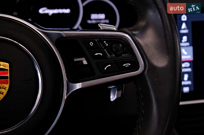 Внедорожник / Кроссовер Porsche Cayenne 2019 в Одессе