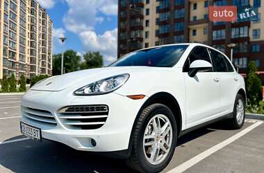 Внедорожник / Кроссовер Porsche Cayenne 2013 в 