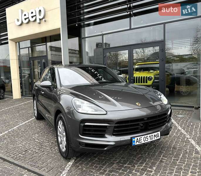 Porsche Cayenne 2020
