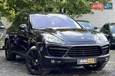 Позашляховик / Кросовер Porsche Cayenne 2011 в Харкові