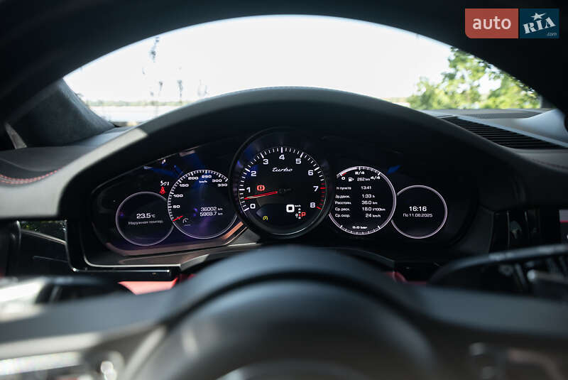 Позашляховик / Кросовер Porsche Cayenne 2018 в Києві