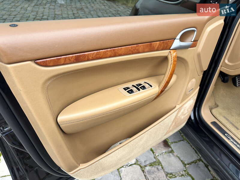 Внедорожник / Кроссовер Porsche Cayenne 2006 в Житомире