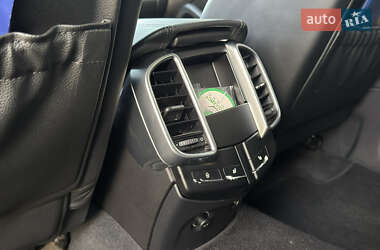 Внедорожник / Кроссовер Porsche Cayenne 2013 в 