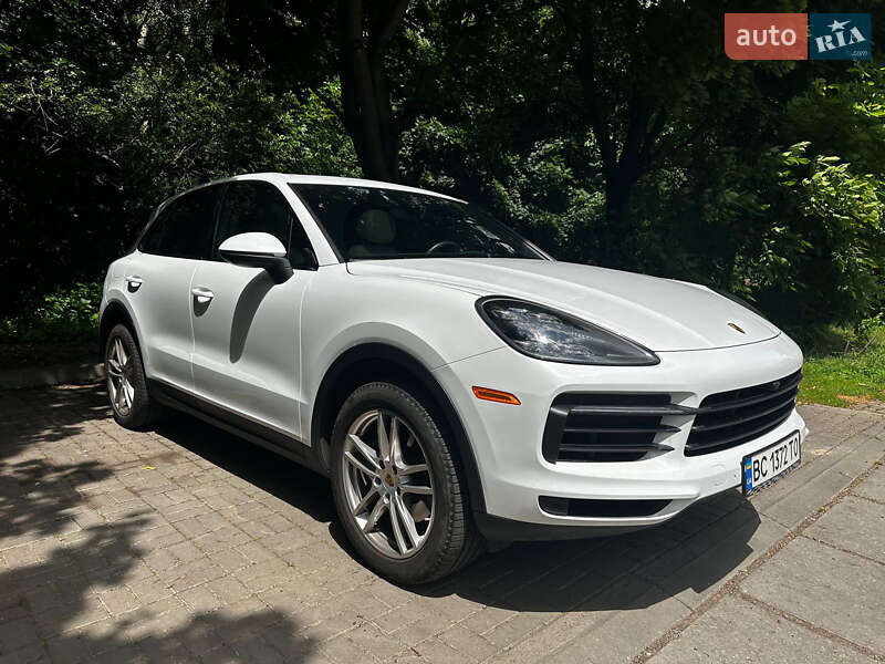 Позашляховик / Кросовер Porsche Cayenne 2019 в Львові