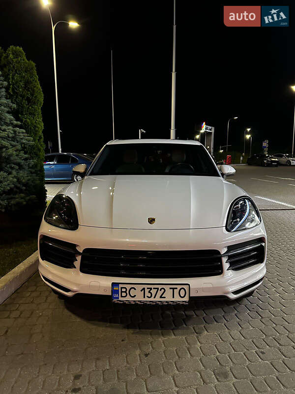 Позашляховик / Кросовер Porsche Cayenne 2019 в Львові