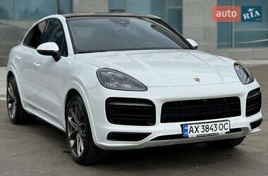 Внедорожник / Кроссовер Porsche Cayenne 2019 в 