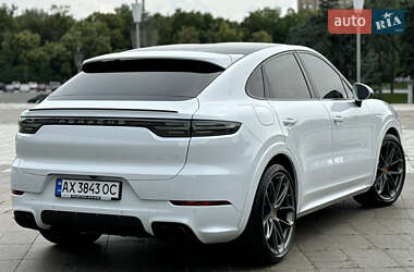 Внедорожник / Кроссовер Porsche Cayenne 2019 в 
