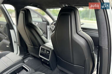 Внедорожник / Кроссовер Porsche Cayenne 2019 в 