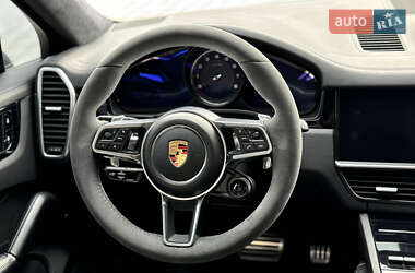 Внедорожник / Кроссовер Porsche Cayenne 2019 в 
