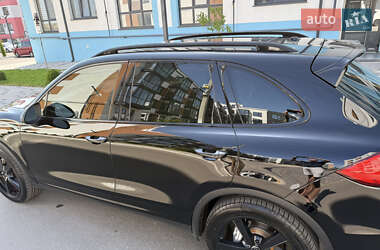Позашляховик / Кросовер Porsche Cayenne 2011 в 