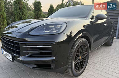 Внедорожник / Кроссовер Porsche Cayenne 2024 в Кривом Роге