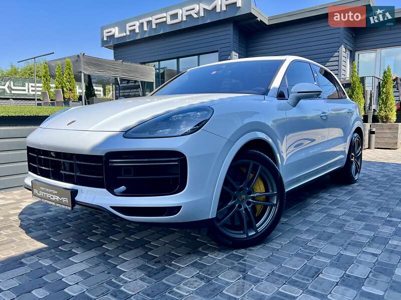 Внедорожник / Кроссовер Porsche Cayenne 2018 в Киеве