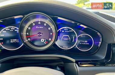 Внедорожник / Кроссовер Porsche Cayenne 2018 в 