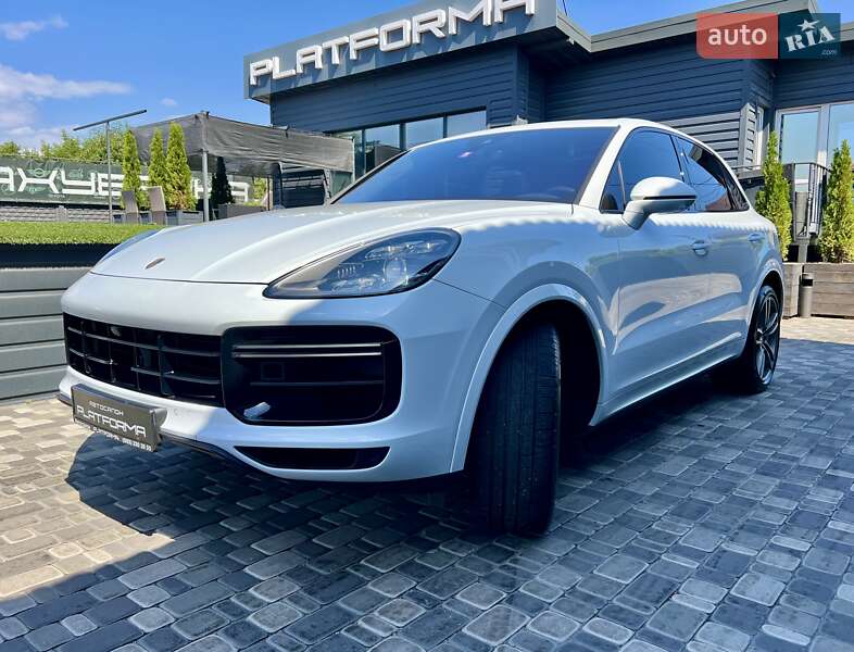 Внедорожник / Кроссовер Porsche Cayenne 2018 в Киеве