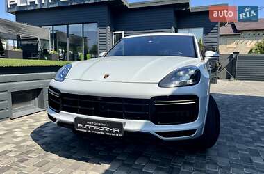 Внедорожник / Кроссовер Porsche Cayenne 2018 в 