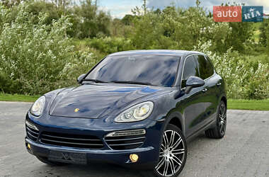 Позашляховик / Кросовер Porsche Cayenne 2012 в Золочеві