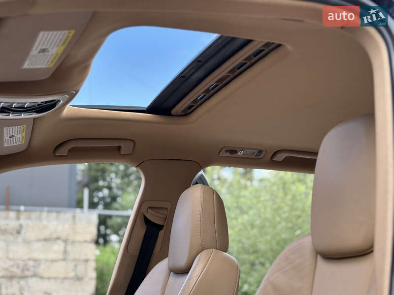 Внедорожник / Кроссовер Porsche Cayenne 2012 в Тернополе