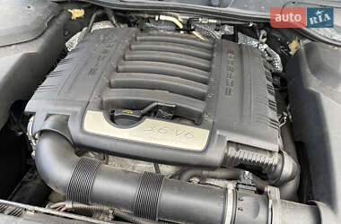 Внедорожник / Кроссовер Porsche Cayenne 2012 в 