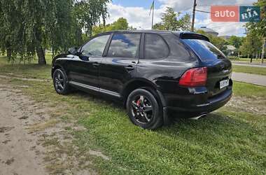 Внедорожник / Кроссовер Porsche Cayenne 2006 в 