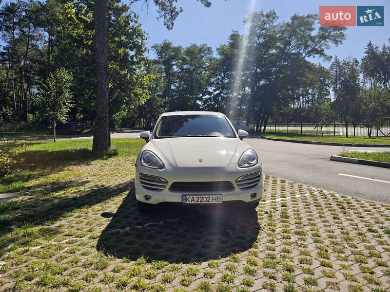 Позашляховик / Кросовер Porsche Cayenne 2012 в Києві фото 10 Позашляховик / Кросовер Porsche Cayenne 2012 в Києві