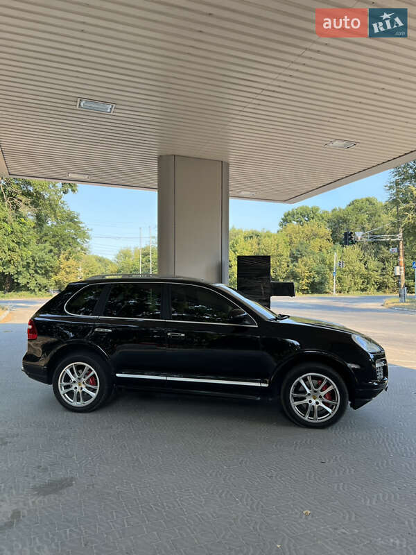 Внедорожник / Кроссовер Porsche Cayenne 2006 в Запорожье