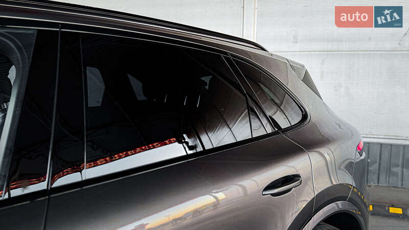 Внедорожник / Кроссовер Porsche Cayenne 2021 в Ровно фото 5 Внедорожник / Кроссовер Porsche Cayenne 2021 в Ровно