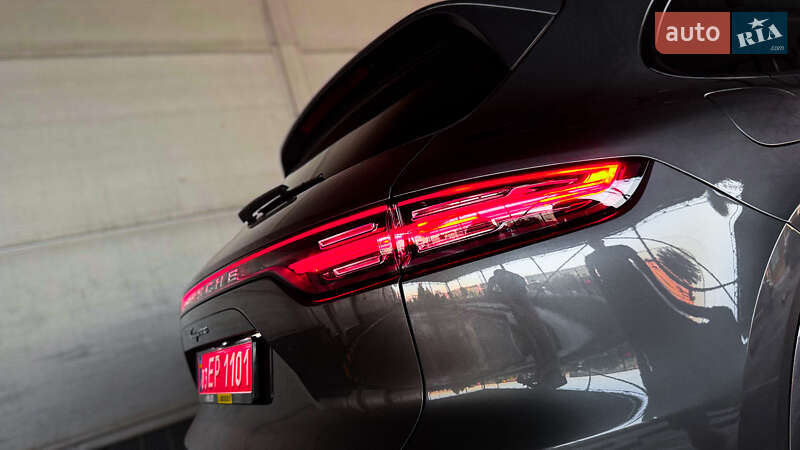 Внедорожник / Кроссовер Porsche Cayenne 2021 в Ровно фото 39 Внедорожник / Кроссовер Porsche Cayenne 2021 в Ровно