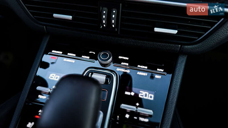 Внедорожник / Кроссовер Porsche Cayenne 2021 в Ровно фото 79 Внедорожник / Кроссовер Porsche Cayenne 2021 в Ровно