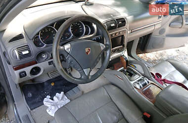 Внедорожник / Кроссовер Porsche Cayenne 2005 в 