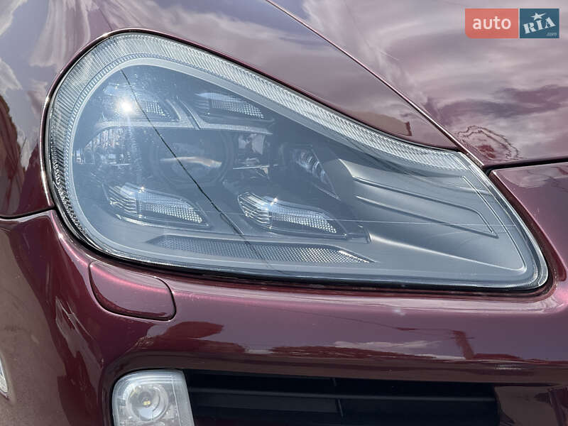 Позашляховик / Кросовер Porsche Cayenne 2007 в Дніпрі фото 10 Позашляховик / Кросовер Porsche Cayenne 2007 в Дніпрі