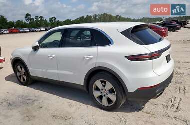 Внедорожник / Кроссовер Porsche Cayenne 2018 в 