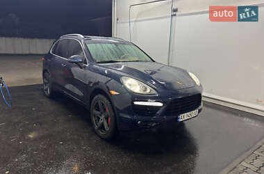 Внедорожник / Кроссовер Porsche Cayenne 2010 в 